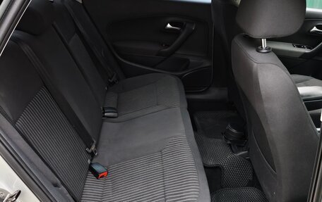 Volkswagen Polo VI (EU Market), 2014 год, 800 000 рублей, 14 фотография