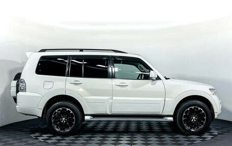 Mitsubishi Pajero IV, 2012 год, 2 097 000 рублей, 4 фотография