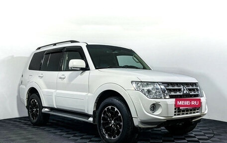 Mitsubishi Pajero IV, 2012 год, 2 097 000 рублей, 3 фотография