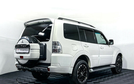 Mitsubishi Pajero IV, 2012 год, 2 097 000 рублей, 5 фотография