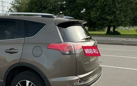 Toyota RAV4, 2016 год, 2 499 000 рублей, 11 фотография