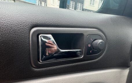 Volkswagen Passat B5+ рестайлинг, 2003 год, 520 000 рублей, 31 фотография