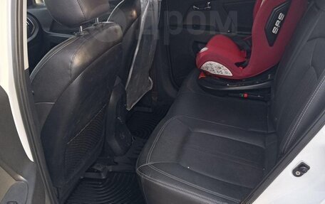 KIA Sportage III, 2011 год, 1 250 000 рублей, 10 фотография