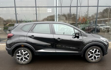 Renault Kaptur I рестайлинг, 2017 год, 1 750 000 рублей, 4 фотография