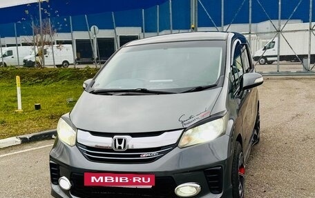 Honda Freed I, 2010 год, 920 000 рублей, 4 фотография