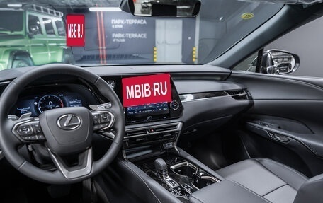 Lexus RX IV рестайлинг, 2025 год, 8 000 000 рублей, 12 фотография