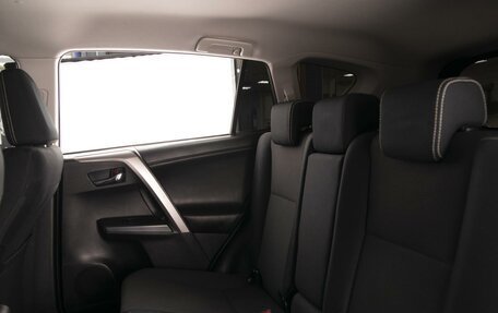 Toyota RAV4, 2017 год, 2 200 000 рублей, 9 фотография