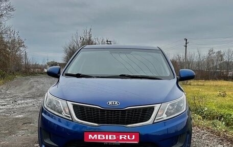 KIA Rio III рестайлинг, 2012 год, 680 000 рублей, 1 фотография