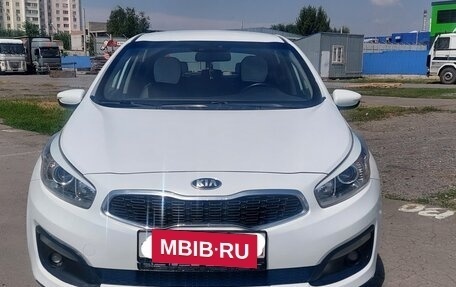 KIA cee'd III, 2016 год, 1 030 000 рублей, 3 фотография