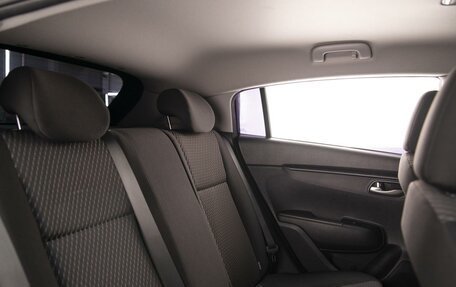 KIA Rio IV, 2020 год, 1 780 000 рублей, 6 фотография