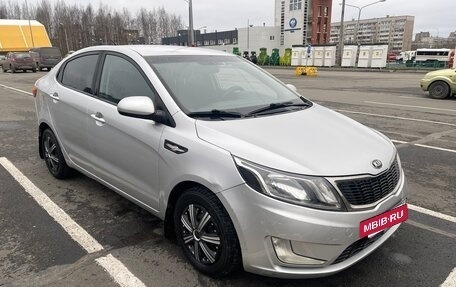 KIA Rio III рестайлинг, 2013 год, 820 000 рублей, 3 фотография