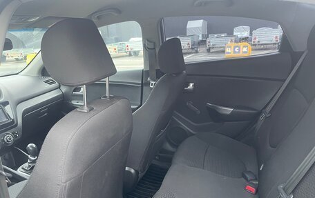 KIA Rio III рестайлинг, 2013 год, 820 000 рублей, 12 фотография