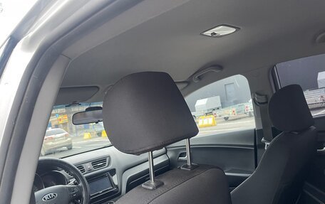 KIA Rio III рестайлинг, 2013 год, 820 000 рублей, 13 фотография