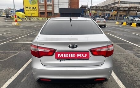 KIA Rio III рестайлинг, 2013 год, 820 000 рублей, 8 фотография