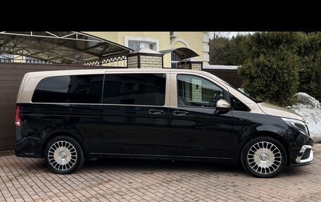 Mercedes-Benz Vito, 2015 год, 7 000 000 рублей, 4 фотография