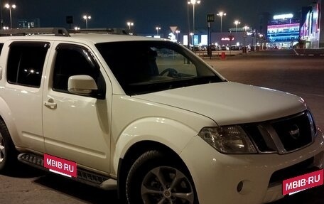 Nissan Pathfinder, 2011 год, 1 400 000 рублей, 3 фотография