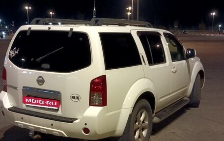 Nissan Pathfinder, 2011 год, 1 400 000 рублей, 5 фотография