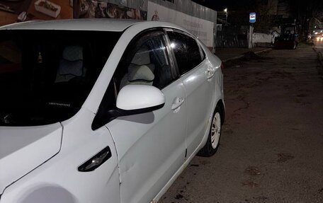 KIA Rio III рестайлинг, 2013 год, 300 000 рублей, 5 фотография