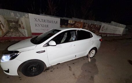 KIA Rio III рестайлинг, 2013 год, 300 000 рублей, 4 фотография