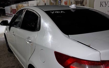 KIA Rio III рестайлинг, 2013 год, 300 000 рублей, 3 фотография