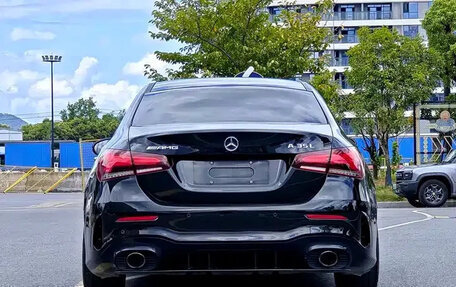 Mercedes-Benz A-Класс, 2021 год, 1 800 000 рублей, 6 фотография