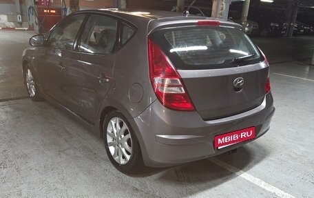 Hyundai i30 I, 2011 год, 850 000 рублей, 3 фотография