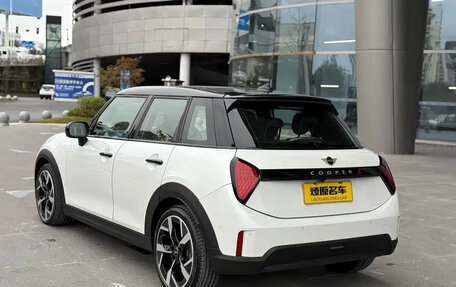 MINI Hatch, 2025 год, 3 950 000 рублей, 6 фотография