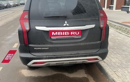 Mitsubishi Pajero Sport III рестайлинг, 2021 год, 4 500 000 рублей, 5 фотография