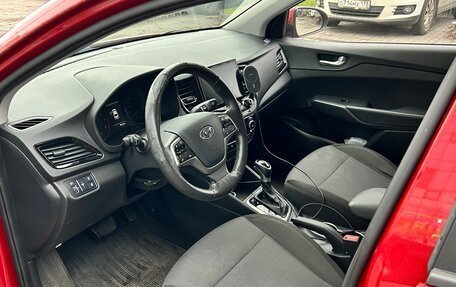 Hyundai Solaris II рестайлинг, 2020 год, 1 700 000 рублей, 7 фотография