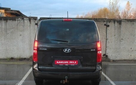 Hyundai H-1 II рестайлинг, 2016 год, 1 624 000 рублей, 7 фотография