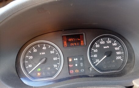 Renault Logan I, 2010 год, 380 000 рублей, 2 фотография