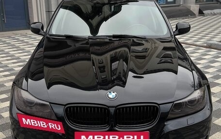 BMW 3 серия, 2010 год, 900 000 рублей, 2 фотография