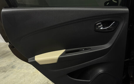 Renault Kaptur I рестайлинг, 2017 год, 1 365 000 рублей, 25 фотография