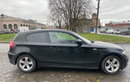 BMW 1 серия, 2010 год, 730 000 рублей, 2 фотография