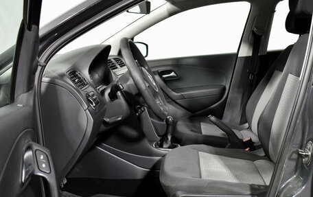 Volkswagen Polo VI (EU Market), 2010 год, 529 000 рублей, 10 фотография