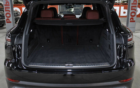 Porsche Cayenne III, 2018 год, 8 498 000 рублей, 10 фотография