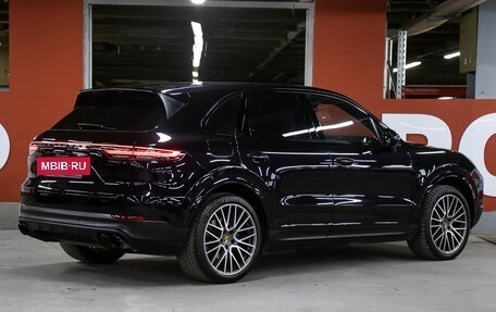 Porsche Cayenne III, 2018 год, 8 498 000 рублей, 5 фотография