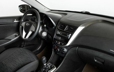 Hyundai Solaris II рестайлинг, 2015 год, 830 000 рублей, 4 фотография