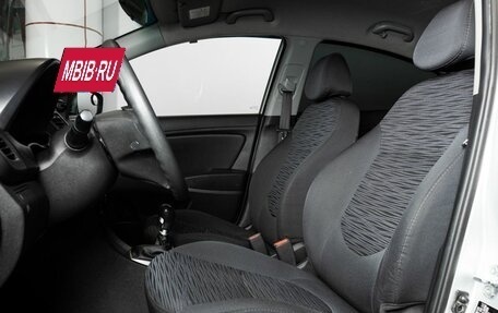 Hyundai Solaris II рестайлинг, 2015 год, 830 000 рублей, 13 фотография