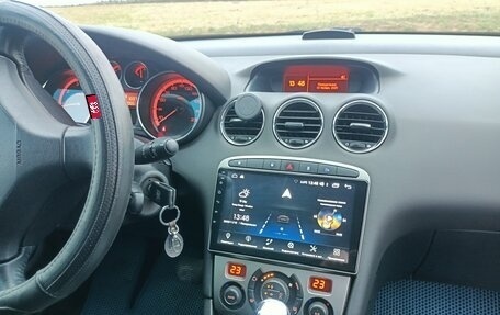 Peugeot 308 II, 2012 год, 699 999 рублей, 13 фотография