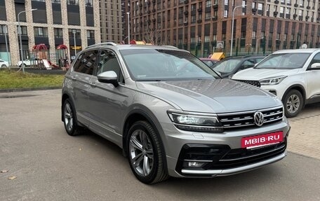 Volkswagen Tiguan II, 2020 год, 3 590 000 рублей, 2 фотография