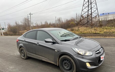 Hyundai Solaris II рестайлинг, 2011 год, 495 000 рублей, 3 фотография