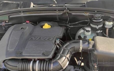 Chevrolet Niva I рестайлинг, 2017 год, 830 000 рублей, 10 фотография