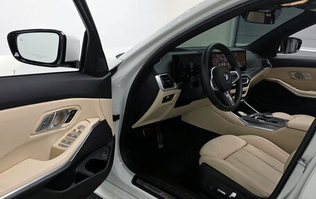 BMW 3 серия, 2022 год, 3 740 000 рублей, 10 фотография