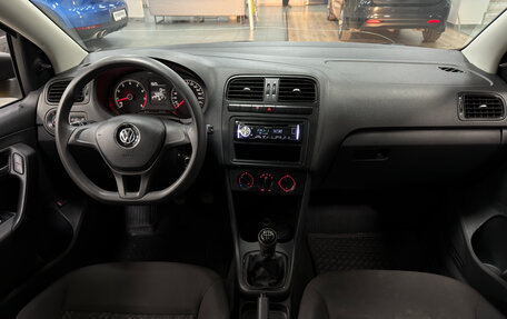 Volkswagen Polo VI (EU Market), 2017 год, 890 000 рублей, 12 фотография