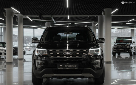 Ford Explorer VI, 2017 год, 2 980 000 рублей, 2 фотография