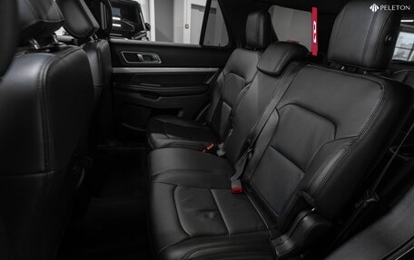 Ford Explorer VI, 2017 год, 2 980 000 рублей, 12 фотография