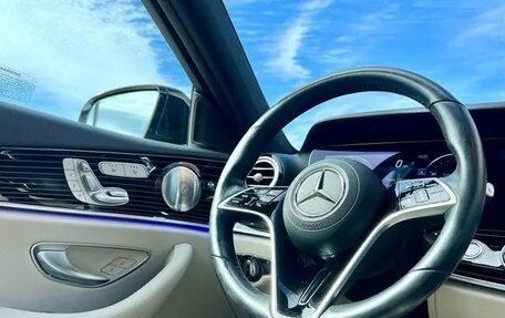 Mercedes-Benz E-Класс, 2022 год, 3 911 000 рублей, 10 фотография