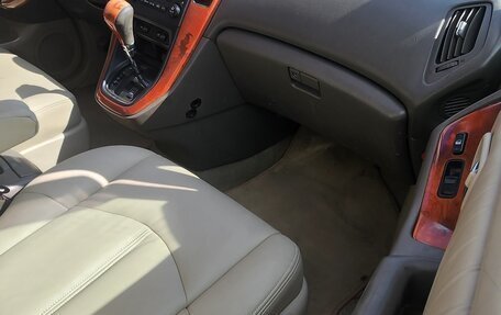 Lexus RX IV рестайлинг, 2002 год, 1 300 000 рублей, 8 фотография