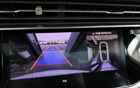 Audi Q7, 2021 год, 5 900 000 рублей, 15 фотография